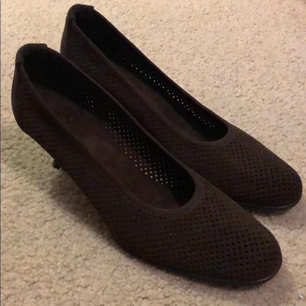 Stuart Wietzman Brown Heels